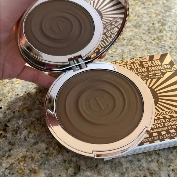 New Charlotte Tilbury beautiful skin sun kissed glow cream bronzer - Picture 4 of 5